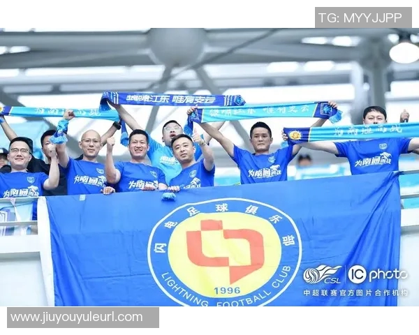 收官战首发感谢球迷一年来的支持与陪伴期待未来再相聚