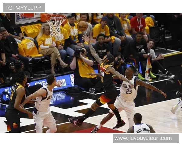 詹姆斯盛赞克莱伯关键时刻表现出色展现强硬气魄 詹姆斯盛赞克莱伯关键时刻表现出色展现强硬气魄