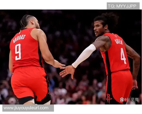 太阳主帅强调杰伦格林渴望上场但需理性对待漫长赛季